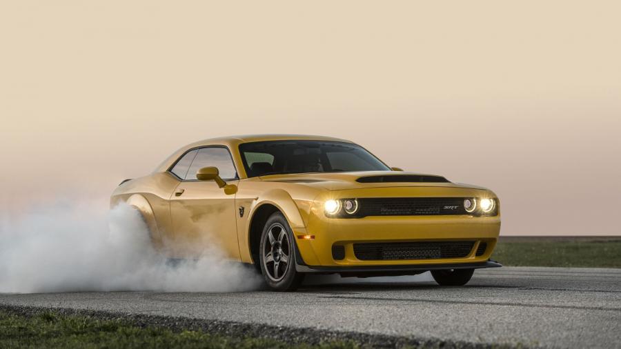  Dodge Challenger SRT Demon HPE1000 by Hennessey 2018 года  (фото 25 из 30)